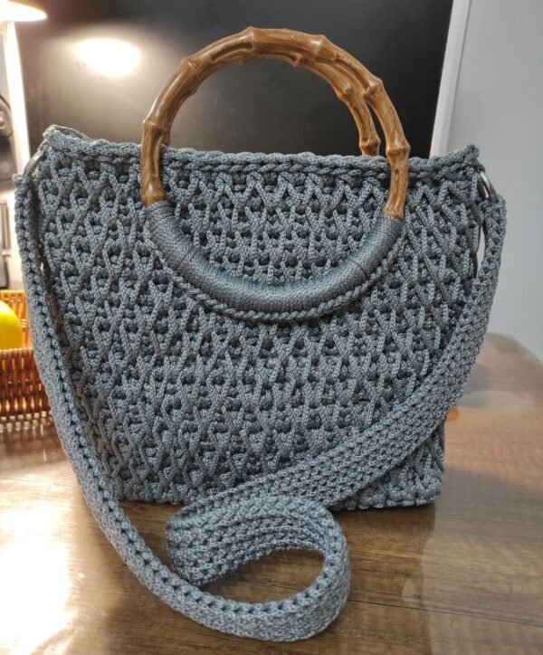 Большие сумки с ручкой