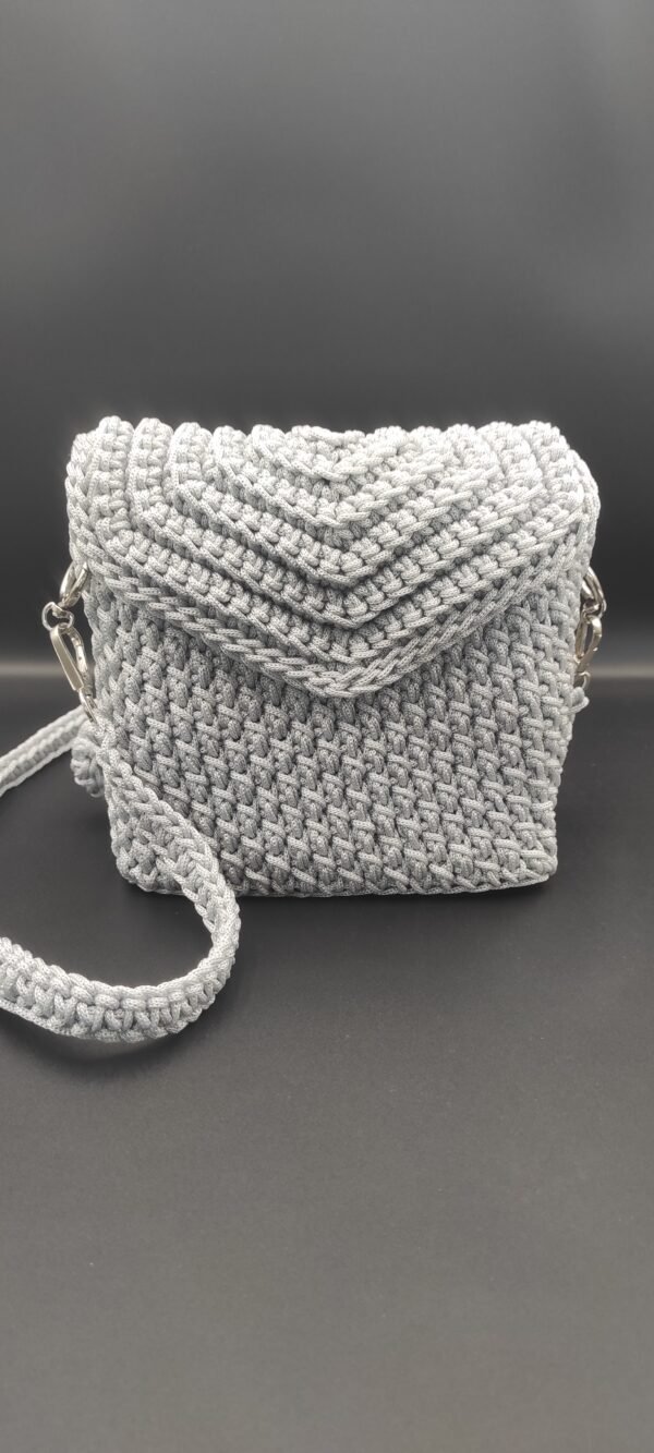 Сумки мини с клапаном